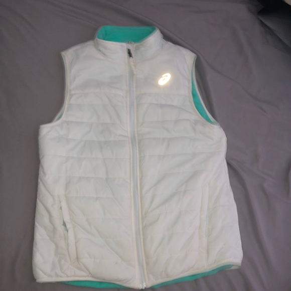 Asics Jackets & Blazers - Fleece vest
